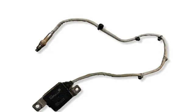 Volkswagen Amarok Lambda probe sensor 059907807AE