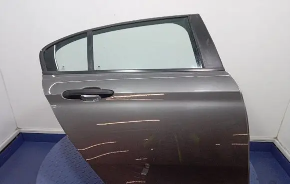 Fiat Tipo Rear door 