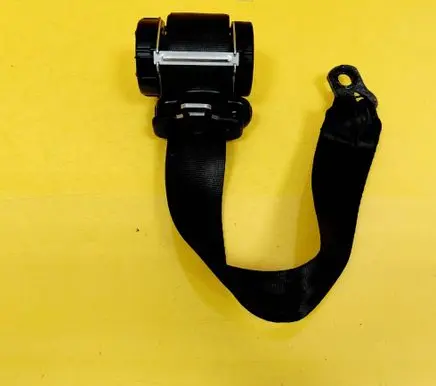 Mitsubishi Colt Rear seatbelt 7000A591XA