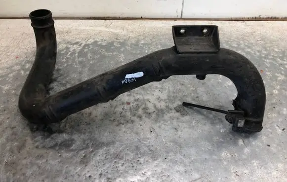 Mercedes-Benz Sprinter W901 W902 W903 W904 Intercooler hose/pipe 9015280308BILI 9015280308