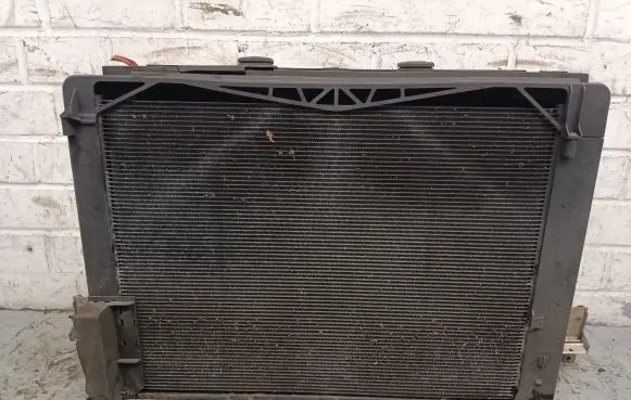 BMW 5 F10 F11 Radiator set 8509171 7594610