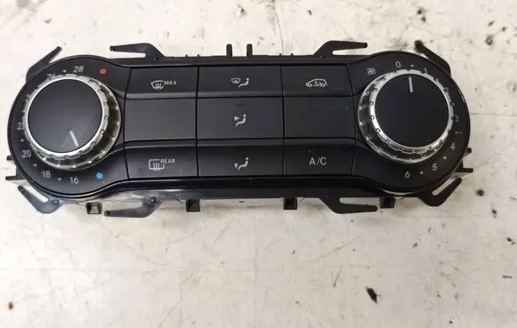 Mercedes-Benz GLA W156 Climate control unit A2469008215 0023616881 A2469010705