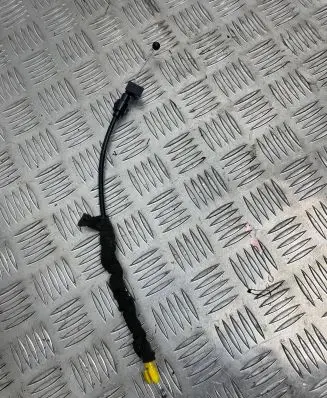 Volkswagen Transporter - Caravelle T5 Air flap cable 7H1819833B