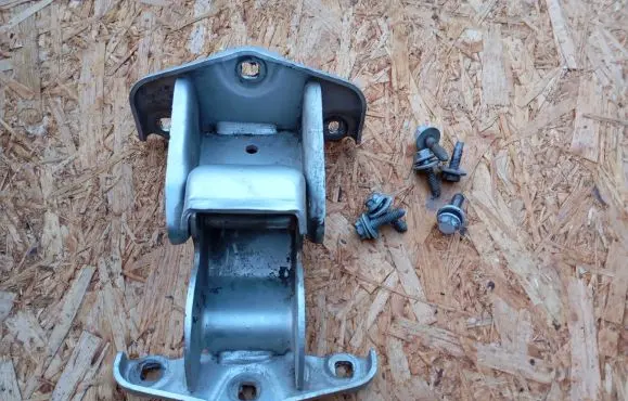 Renault Trafic II (X83) Loading door upper hinge 312304K 66379