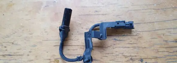 Hyundai i20 (PB PBT) Crankshaft speed sensor 391802B000