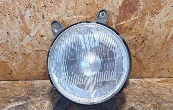 Nissan Patrol Y60 Headlight/headlamp