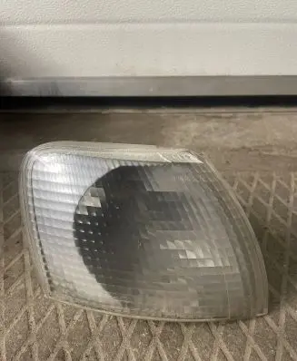 Volkswagen PASSAT B5 Front indicator light 3B0953050C