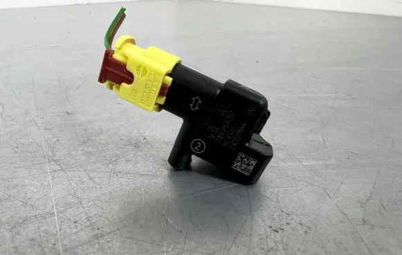 Volkswagen Arteon Shooting Brake Airbag deployment crash/impact sensor 3WA959351 240221155R