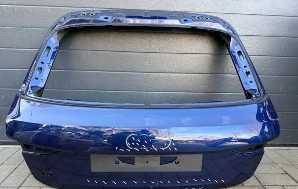 Audi A3 8Y Tailgate/trunk/boot lid CZESCICARSPL01