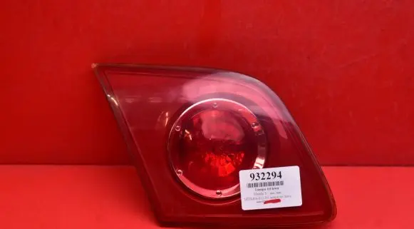 Mazda 3 I Rear/tail lights P2913L