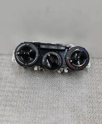 Peugeot 208 Climate control unit 96722483 T1013332G E1063173
