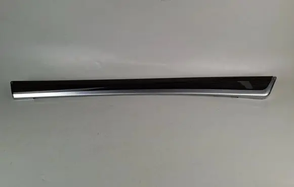 BMW 5 F10 F11 Front door trim bar 7225547