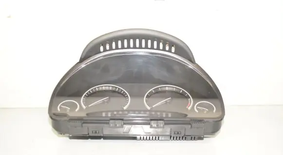 BMW 5 F10 F11 Speedometer (instrument cluster) 9311651 8795128 62108795128