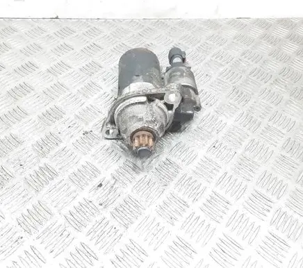 Volkswagen Jetta V Starter motor