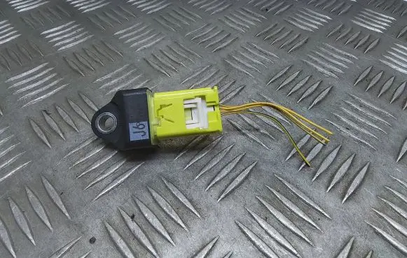 Lexus ES 250 - 300 - 330 Airbag deployment crash/impact sensor 8983128030
