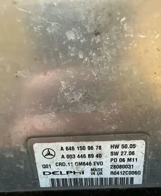Mercedes-Benz E W211 Engine control unit/module A0034468940