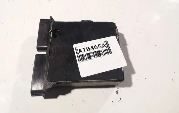 Toyota Corolla E120 E130 Fuel injection control unit/module 8987120050