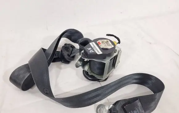 Skoda Octavia Mk2 (1Z) Front seatbelt 1Z0857701C