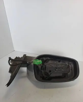 Volvo S60 Front door electric wing mirror 015846