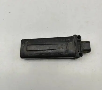 Skoda Kodiaq Tire pressure control unit 5Q0907273B 5Q0907273