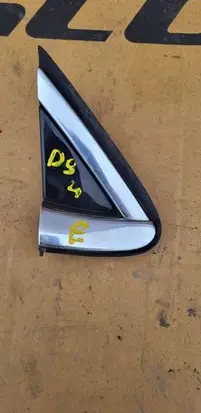 Citroen DS4 Fender trim (molding) 9687369277