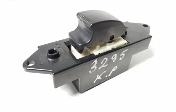 Mitsubishi ASX Electric window control switch MR587944