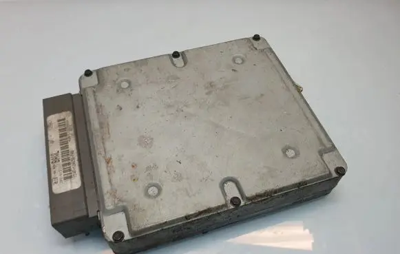 Ford Focus Engine control unit/module XS4F12A650FAB DPC612 1000287