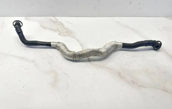 Audi A5 8T 8F Breather/breather pipe/hose