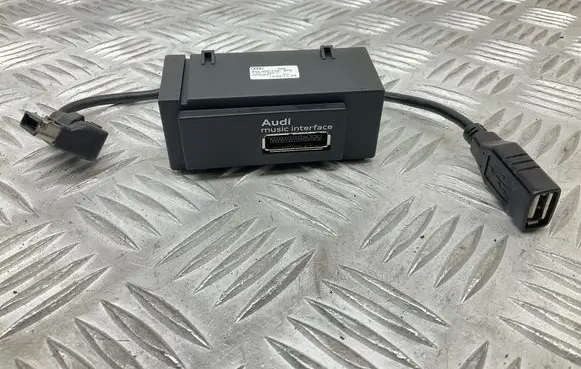 USB socket connector