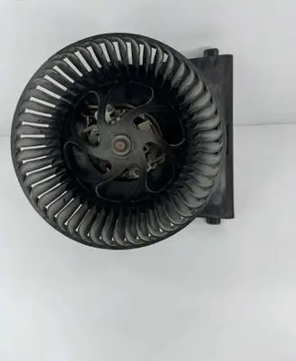 Volkswagen Golf V Heater fan/blower 1J1819021A 657877G