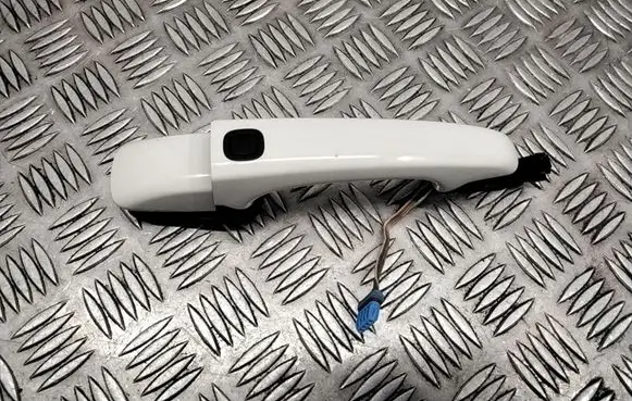 Volvo V70 Front door exterior handle 30753786