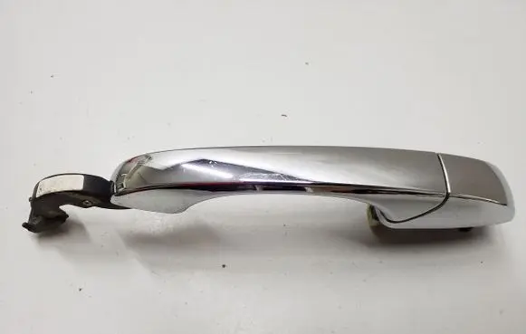 Chrysler Town u0026 Country V Sliding door exterior handle 94002429