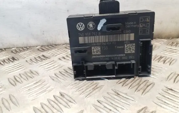 Volkswagen Sharan Door control unit/module 7N0959792B