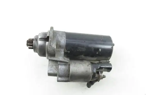 Skoda Roomster (5J) Starter motor 0001123013 0001123012