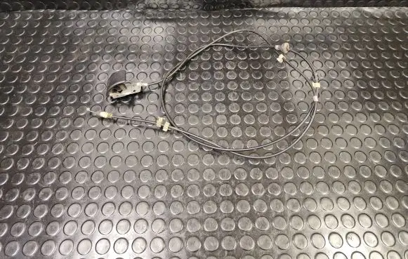 Engine bonnet/hood lock release cable