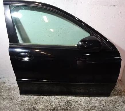 Jaguar X-Type Front door