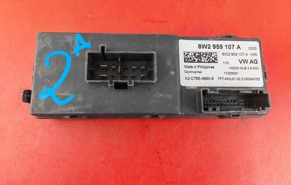 Audi A4 S4 B9 8W Tailgate/trunk control unit/module 8W2959107A