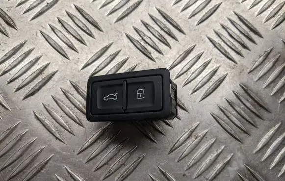 Audi A7 S7 4G Tailgate opening switch 4G0959831B 10092486 07012016