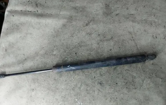 Ford Galaxy Tailgate/trunk strut/damper 7M0827550G