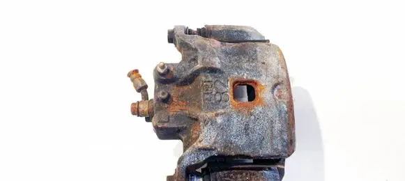 Nissan Juke I F15 Front brake caliper