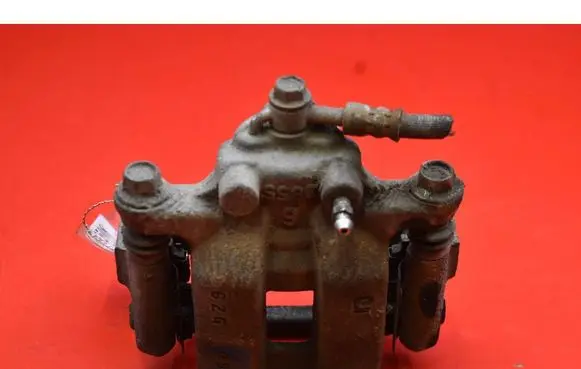 Nissan Leaf I (ZE0) Rear brake caliper
