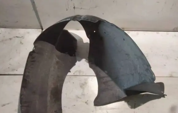 Volkswagen Polo IV 9N3 Front wheel arch liner splash guards 6Q0809958B