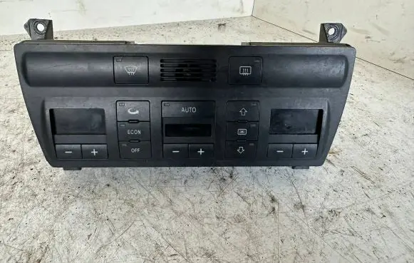 Audi A6 S6 C5 4B Climate control unit 4B0820043F 5HB00760400 D550000
