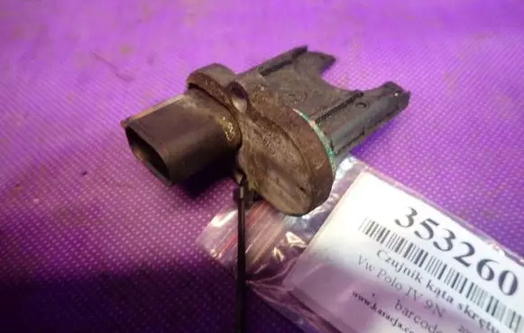 Volkswagen Polo IV 9N3 Steering angle sensor 6Q0423445