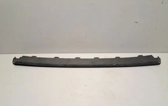 BMW 1 F40 Front bumper lip 7463517