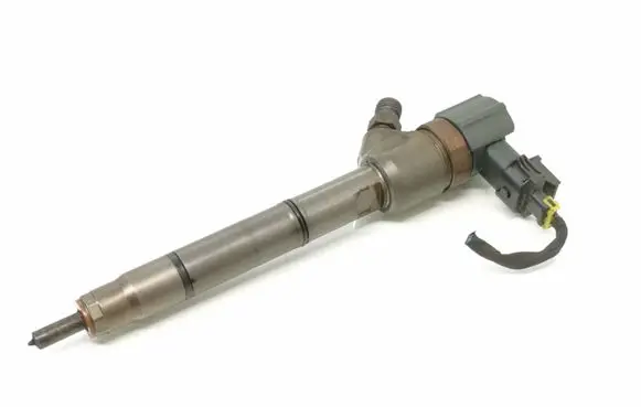Hyundai i30 Fuel injector 338002A900 0445110320