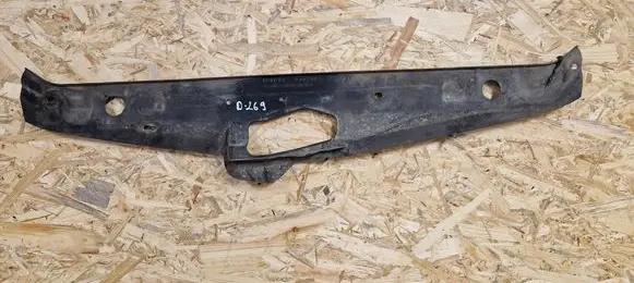 Radiator trim