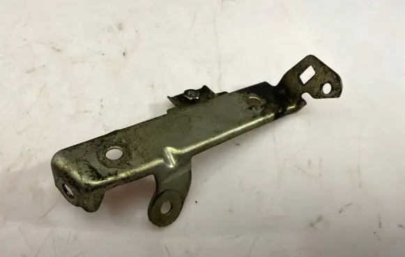 Mercedes-Benz ML W164 Engine mounting bracket A6421410740