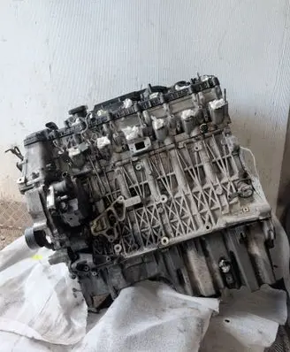 BMW 5 E60 E61 Engine 306D3 23486486 7792822