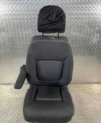 Renault Trafic III (X82) Front driver seat 
